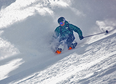 TLH Heliskiing